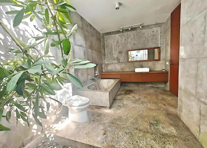 Villa Large With Pool & Wifi By 2ndhome Jimbaran
